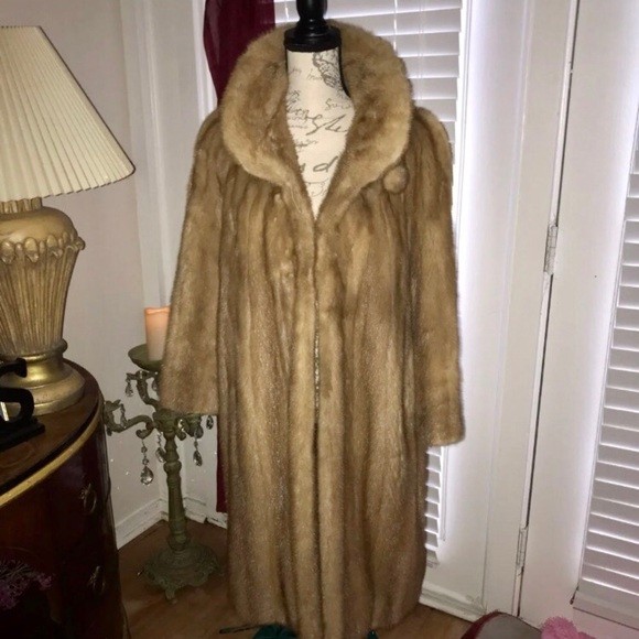 🔥🔥Vintage custom design Mink coat - Picture 1 of 16